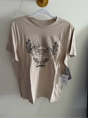 Wrangler Tan Graphic Desert Sunset Short Sleeve Tee